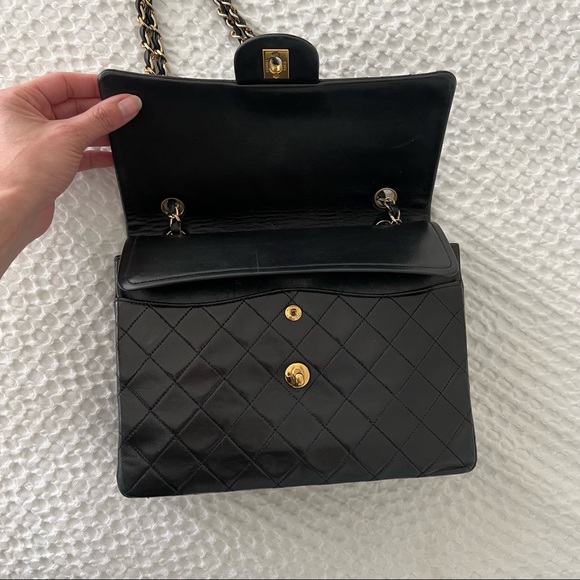VINTAGE Chanel Double-flap Classic bag - Picture 7 of 15